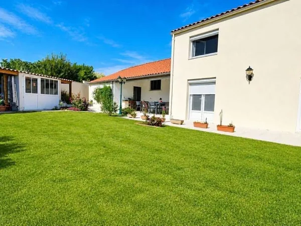 Maison 7 pièces 132 m²