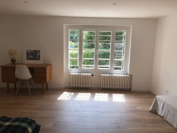 À louer - deux chambres ensemble ou séparément en colocation, en rez-de-chaussée dans une belle mais