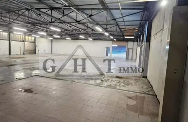 1150 m² ENTREPOT BUREAUX A LOUER A THORIGNY SUR MARNE