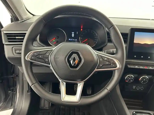 Renault Clio tce 90 — photo 15