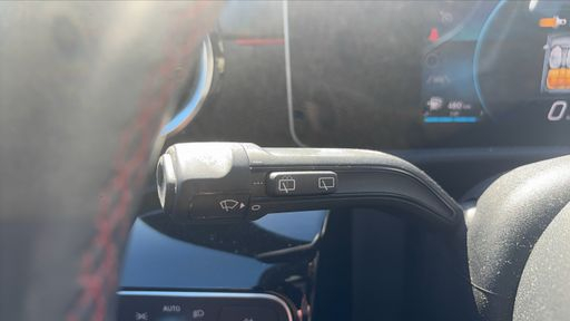 Mercedes Classe A 200 d 150 8G-Tronic - AMG Line – 2019 – 101356 km – Diesel – Boîte Automatique — photo 13