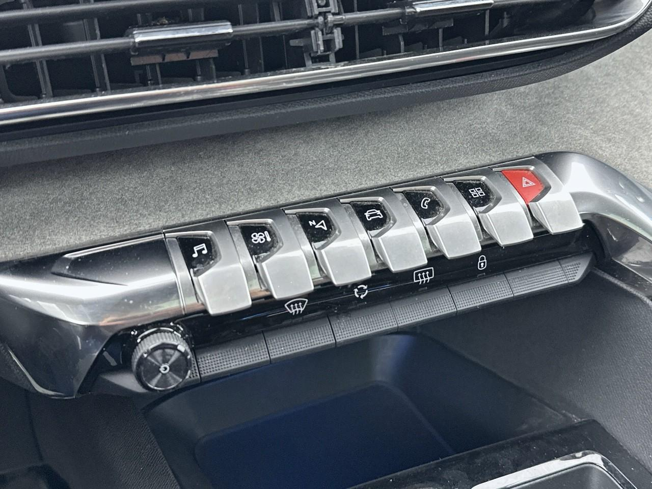 Peugeot 5008 puretech 130ch s&s eat8 gt — photo 27
