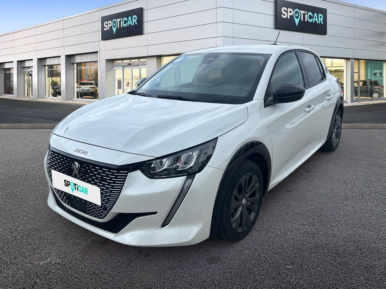Peugeot 208 e-208 136ch roadtrip — photo 1