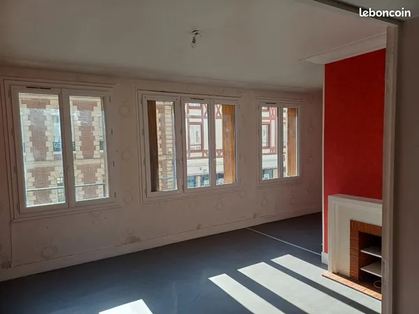 Appartement 3 pieces 61 m2 garage fermé etage 1/3