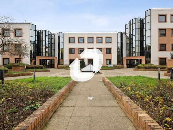Bureaux 1053 m²