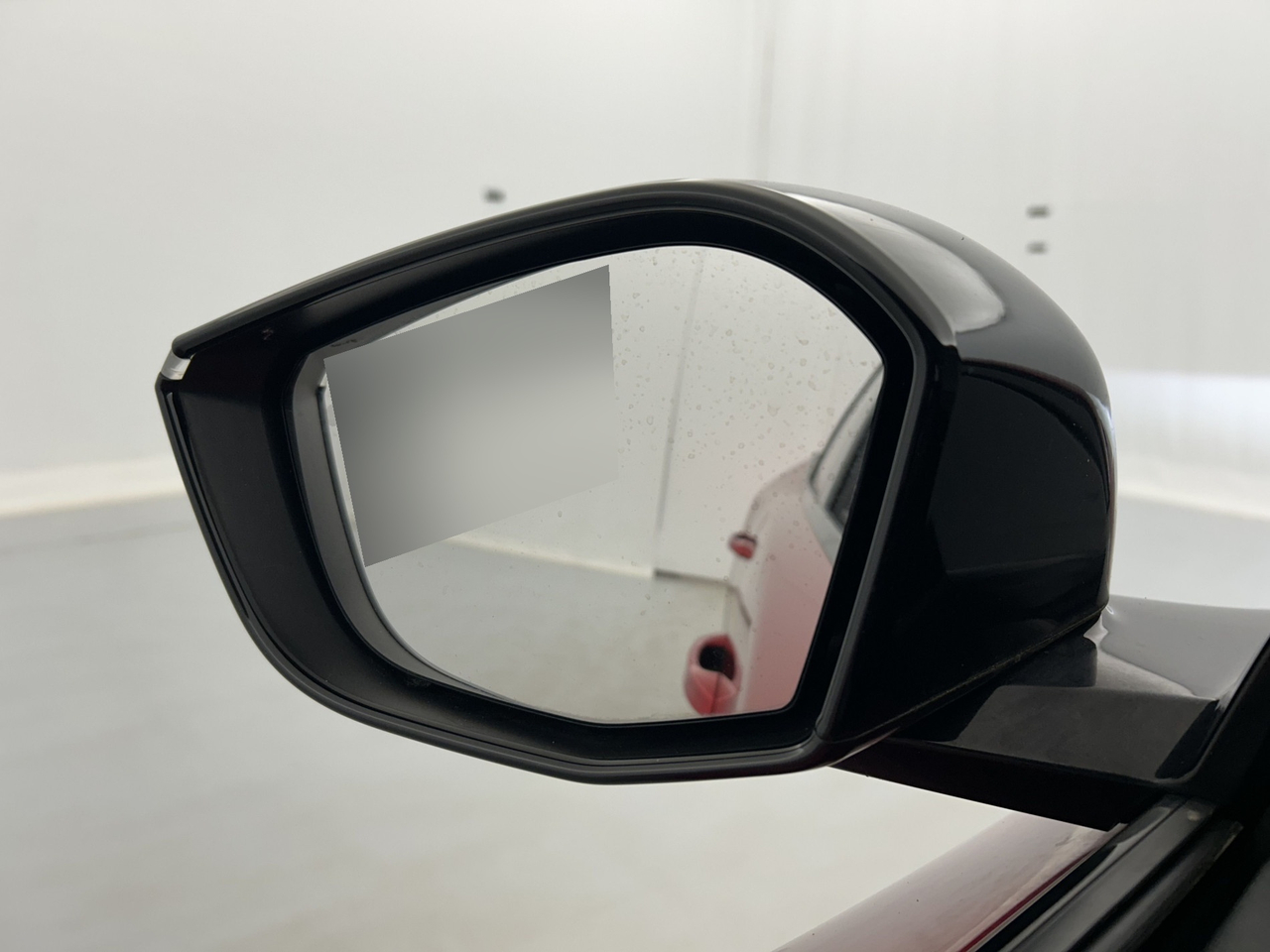 Peugeot 408 — photo 31