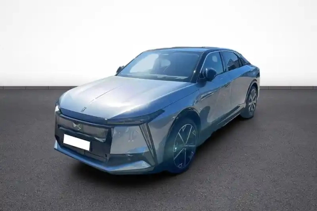 Ds N8 n°8 230 ch fwd standard range