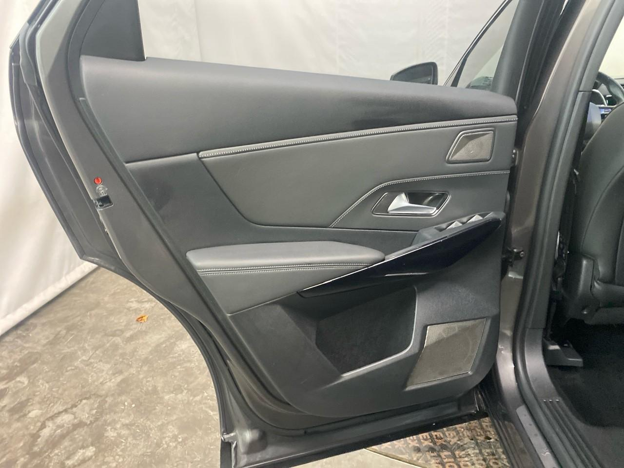Ds Ds 7 crossback bluehdi 130 eat8 opera — photo 27