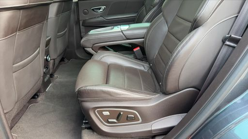 Renault Espace 1.8 TCe 225 EDC7  - Initiale Paris – 2018 – 116600 km – Essence – Boîte Automatique — photo 9
