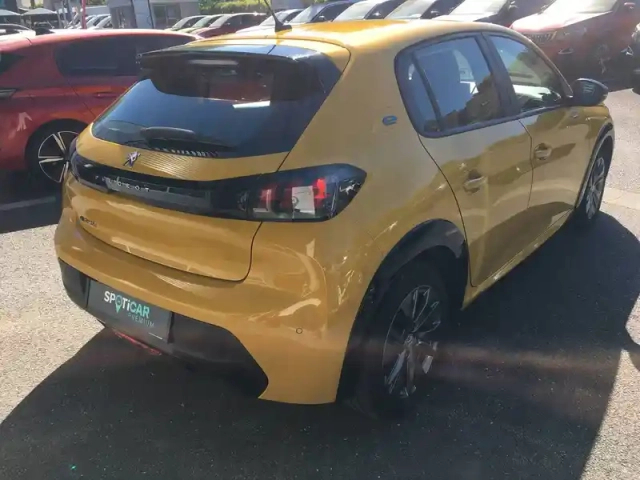 Peugeot 208 electrique 50 kwh 136ch — photo 5