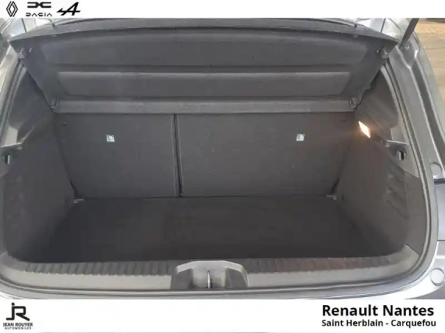 Renault Clio 1.0 tce 90ch evolution — photo 8