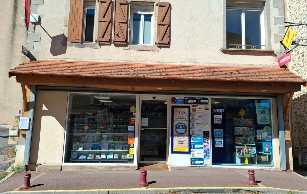 Photo 1