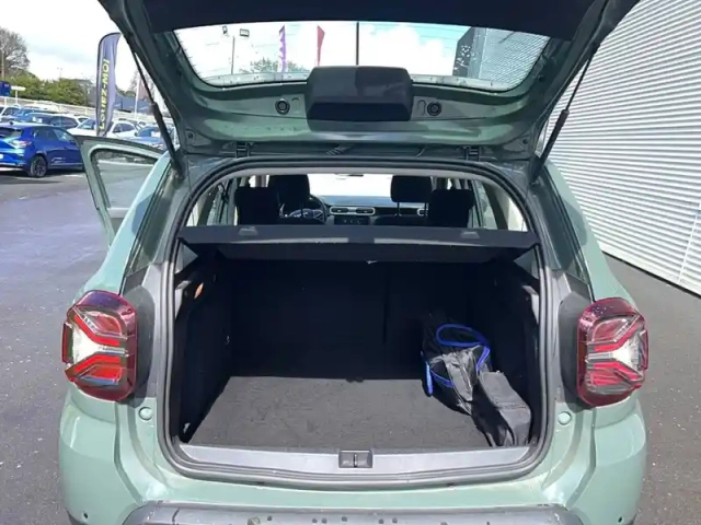 Dacia Duster eco-g 100 4x2 — photo 14