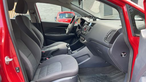 Kia Rio 1.2 85 - Active – 2013 – 139806 km – Essence – Boîte Manuelle — photo 18