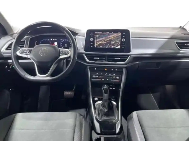 Volkswagen T-Roc 1.5 tsi evo 150 start/stop dsg7 style — photo 8