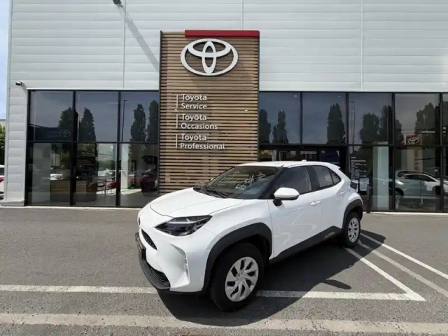 Toyota Yaris cross 116h dynamic my25
