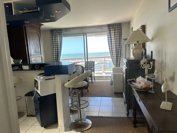 Appartement vue mer Pontaillac 80m2.