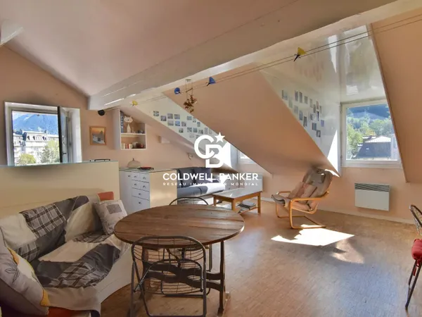 Appartement T3 en duplex - Centre ville - 46.5 m² (27.22 m² habitables) - Chamonix