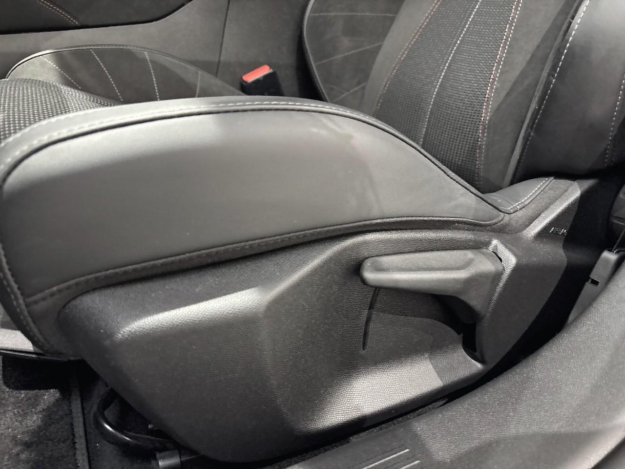 Ds Ds 4 essence 130ch performance line + automatique — photo 12