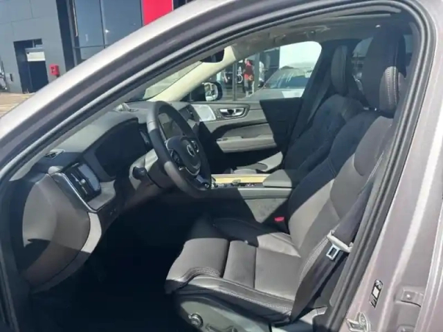 Volvo Xc60 t6 hybride rechargeable 335ch ultra style dark geartronic 8 awd — photo 6