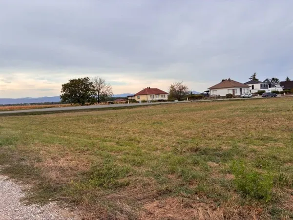 Terrain 470 m²