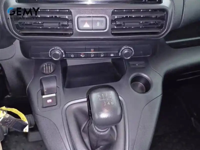 Citroën Berlingo van xl 950 bluehdi 100 s&amp;s bvm6 — photo 14
