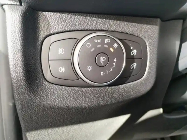 Ford Transit Courier fourgonnette 1.0 ecoboost 125ch cabine approfondie trend dct7 — photo 15