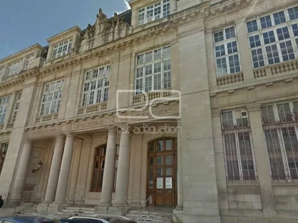 Bureaux 590 m²