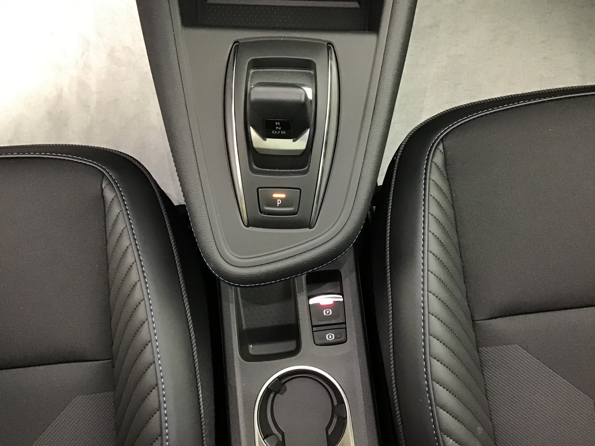 Renault Symbioz — photo 23