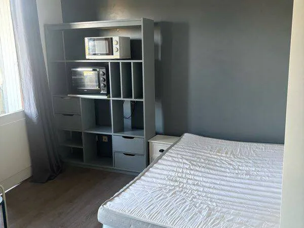 Studio 1 pièce 24 m²