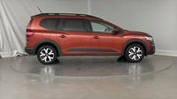 Dacia Jogger 1.0 TCe 110ch Expression 7 places — photo 4