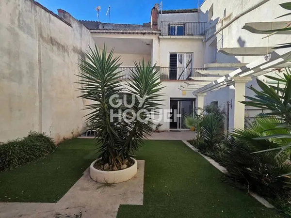 Maison 3 pièces 315 m²