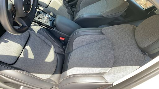 Mini Clubman 1.5 Cooper 136 - Business Design – 2022 – 43707 km – Essence – Boîte Manuelle — photo 15