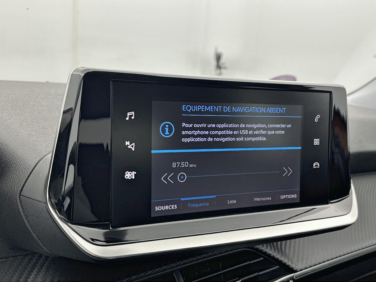 Peugeot 2008 puretech 100 s&s bvm6 allure — photo 10
