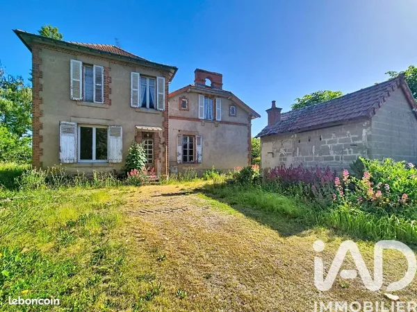 Propriété 8 pièces 209 m²