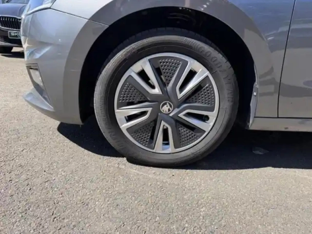Skoda Fabia 1.0 tsi 95ch style — photo 10
