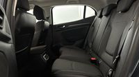 Renault Mégane 1.5 Blue dCi 115ch Evolution EDC — photo 13