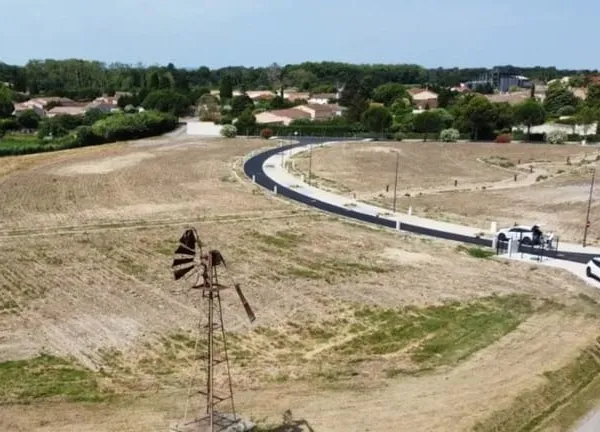 Terrain 1000 m²