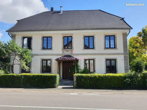 Maison 6 pièces 195 m²