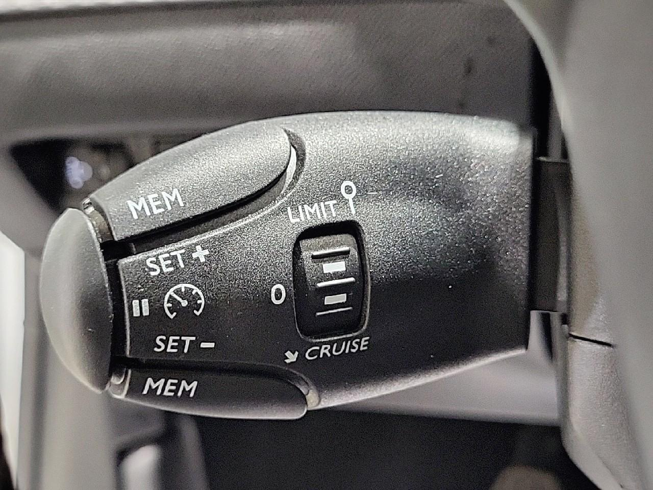 Peugeot 208 puretech 75 s&s bvm5 active — photo 22