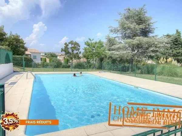 Studio 1 pièce 24 m²
