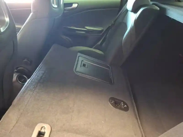 Alfa Romeo Giulietta série 2 1.4 tb multiair 170 ch s&amp;s tct — photo 5