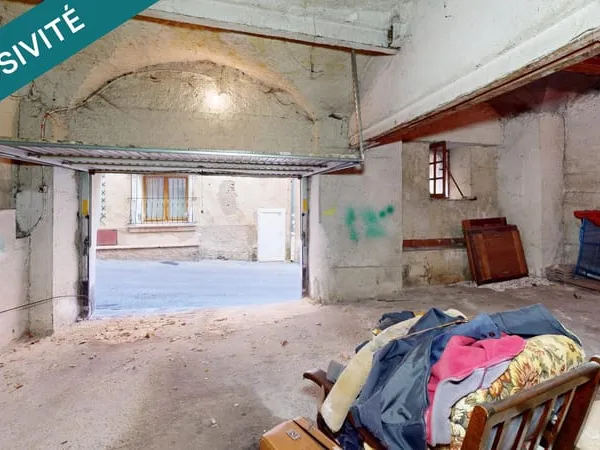 IMMEUBLE À FORT POTENTIEL LOCATIF et POSSIBILITÉ DE CRÉER PLUSIEURS LOGEMENTS