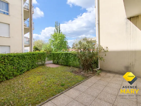 Superbe appartement duplex 91M2 avec PARKING - Quartier Répu