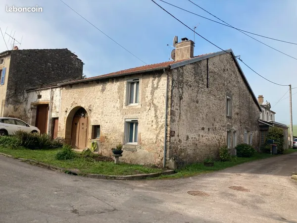 Maison ancienne patio et loggia