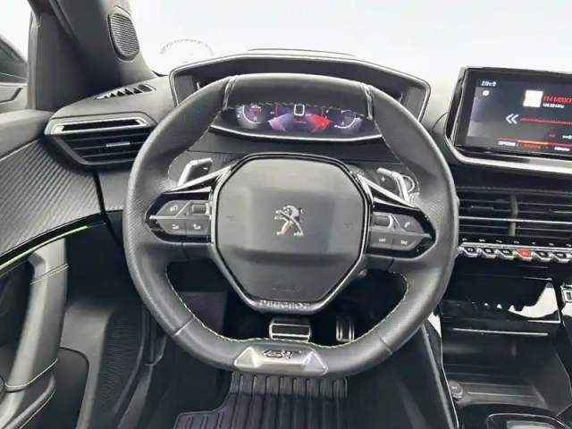 Peugeot 2008 puretech 130 s&amp;s eat8 — photo 30