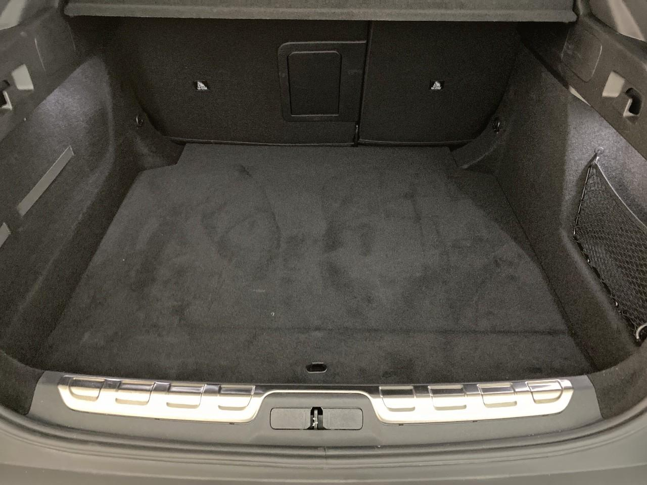 Peugeot 408 hybrid 145 e-dcs6 gt — photo 6