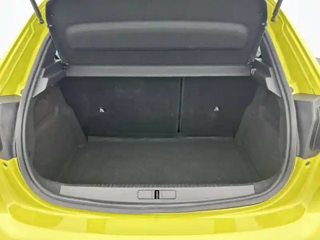 Peugeot 208 puretech 75 s&amp;s bvm5 — photo 6