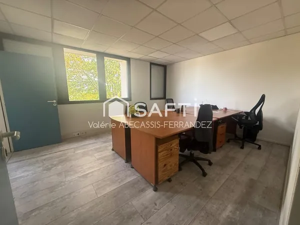 Bureaux rénovés à louer - La Plaine
