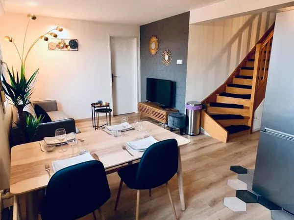📣 Grande chambre 15m2 Duplex Haut de gamme Tout compris à Thionville proche centre